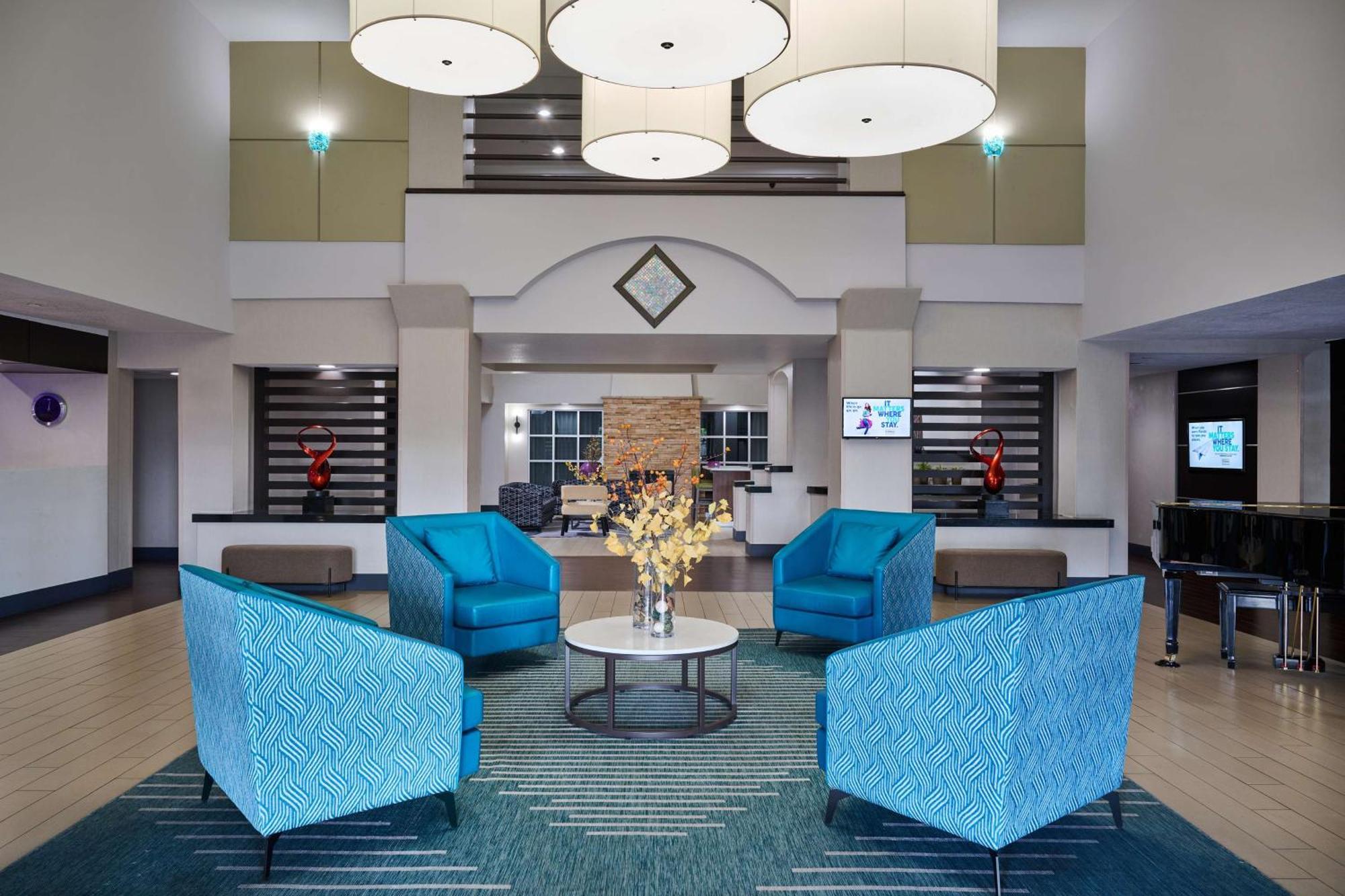 Doubletree By Hilton Chatsworth 로스앤젤레스 외부 사진